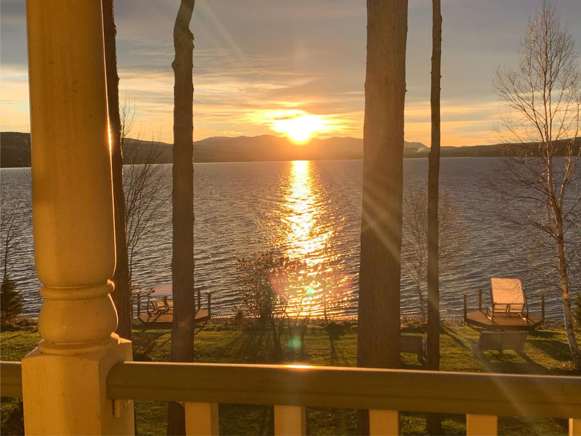 Estello Suites & Spa Lac-Mégantic Pokój zdjęcie